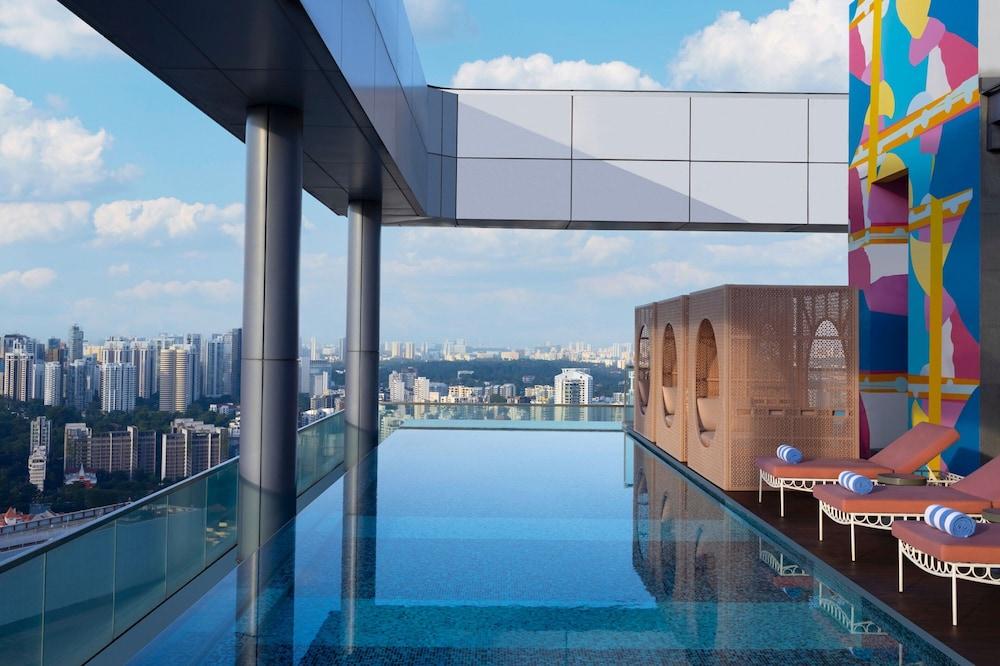 Rooftop Infinity Pool