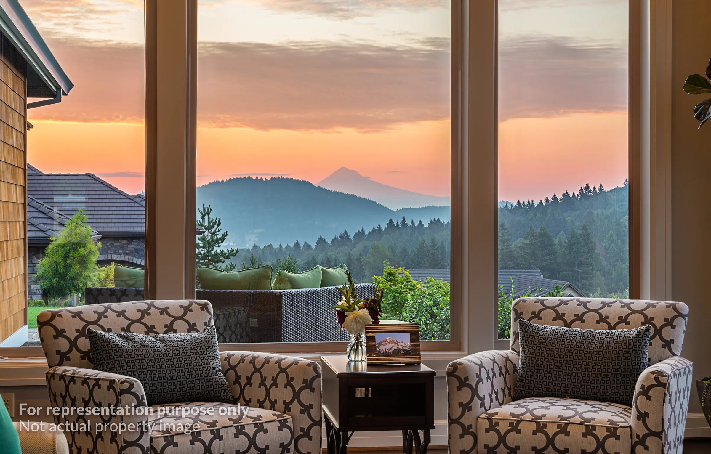 Luxe Rooms with Views