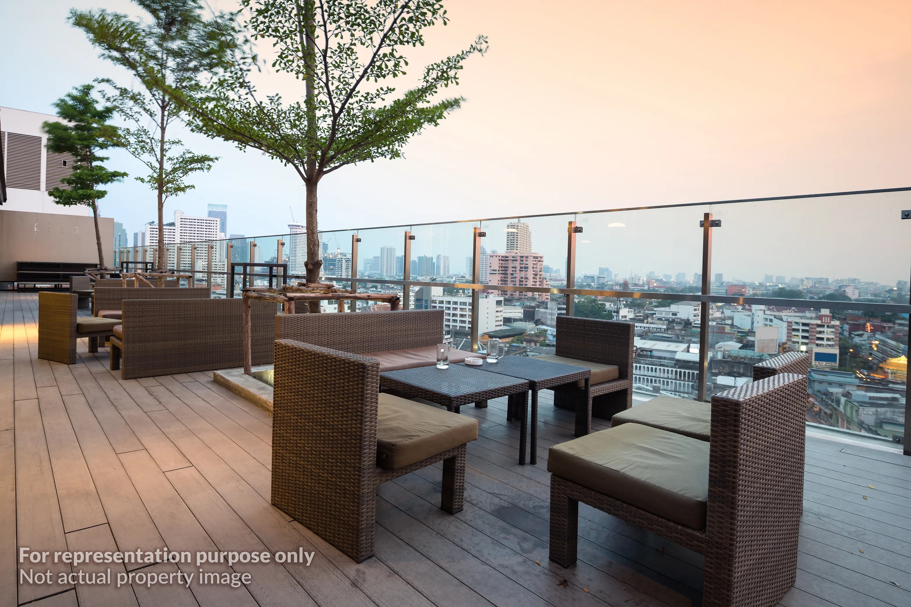 Outdoor Seating Restaurant