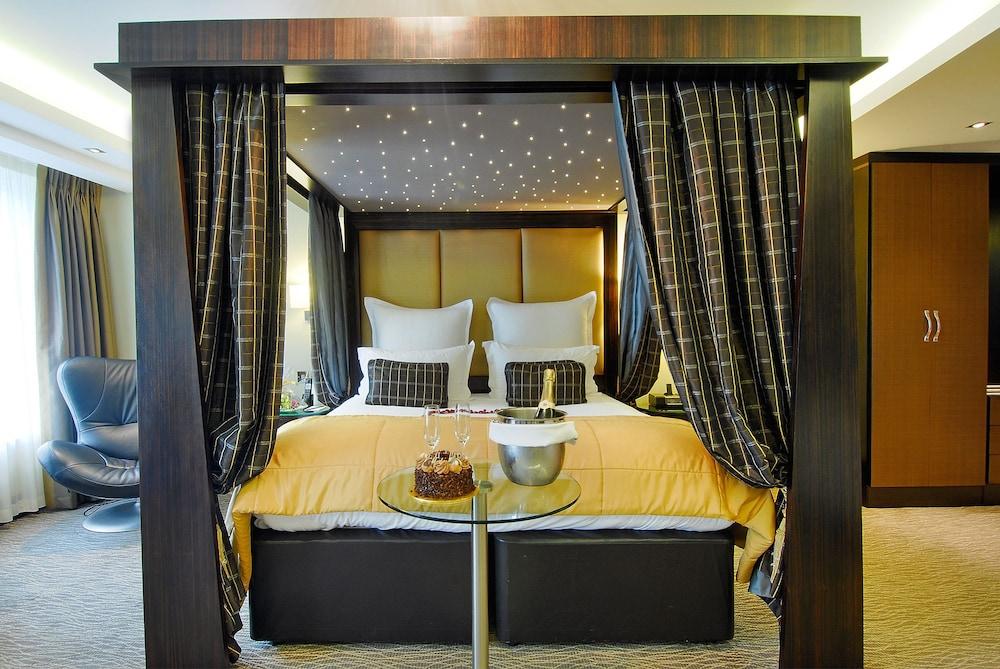 Luxurious Rooms with Aroma Menus