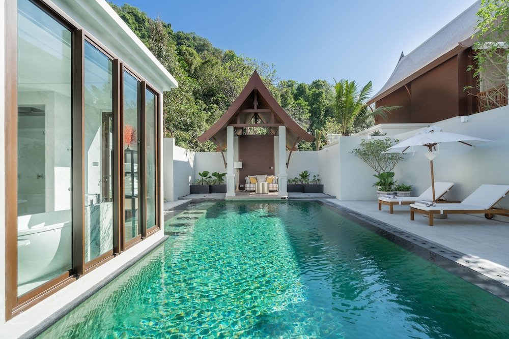 Rooms, Suites & Private Pool Villas