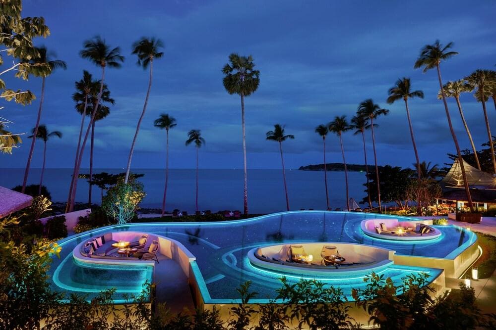Oceanfront Hotel