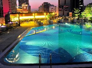 Boundless Swimming Pool