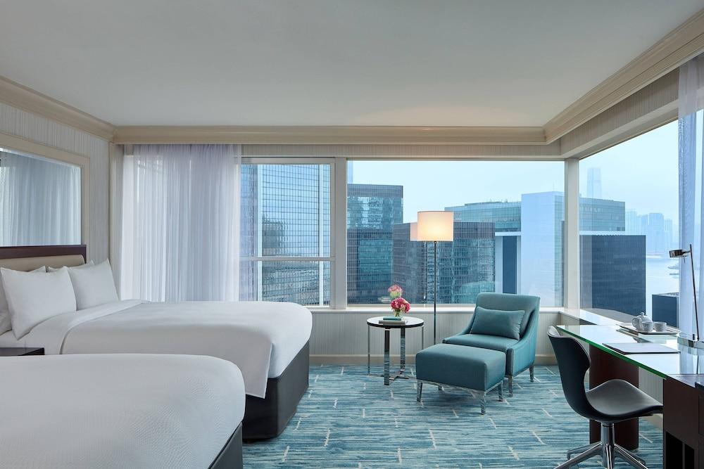 Elegant Rooms with a View