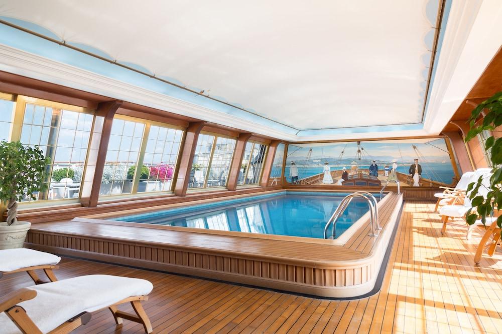 Rooftop Pool with Eiffel Tower View