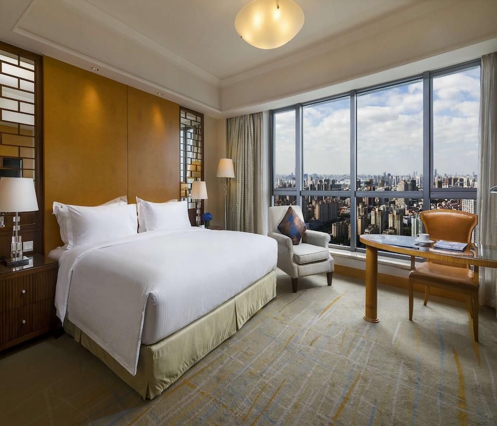 City View Rooms