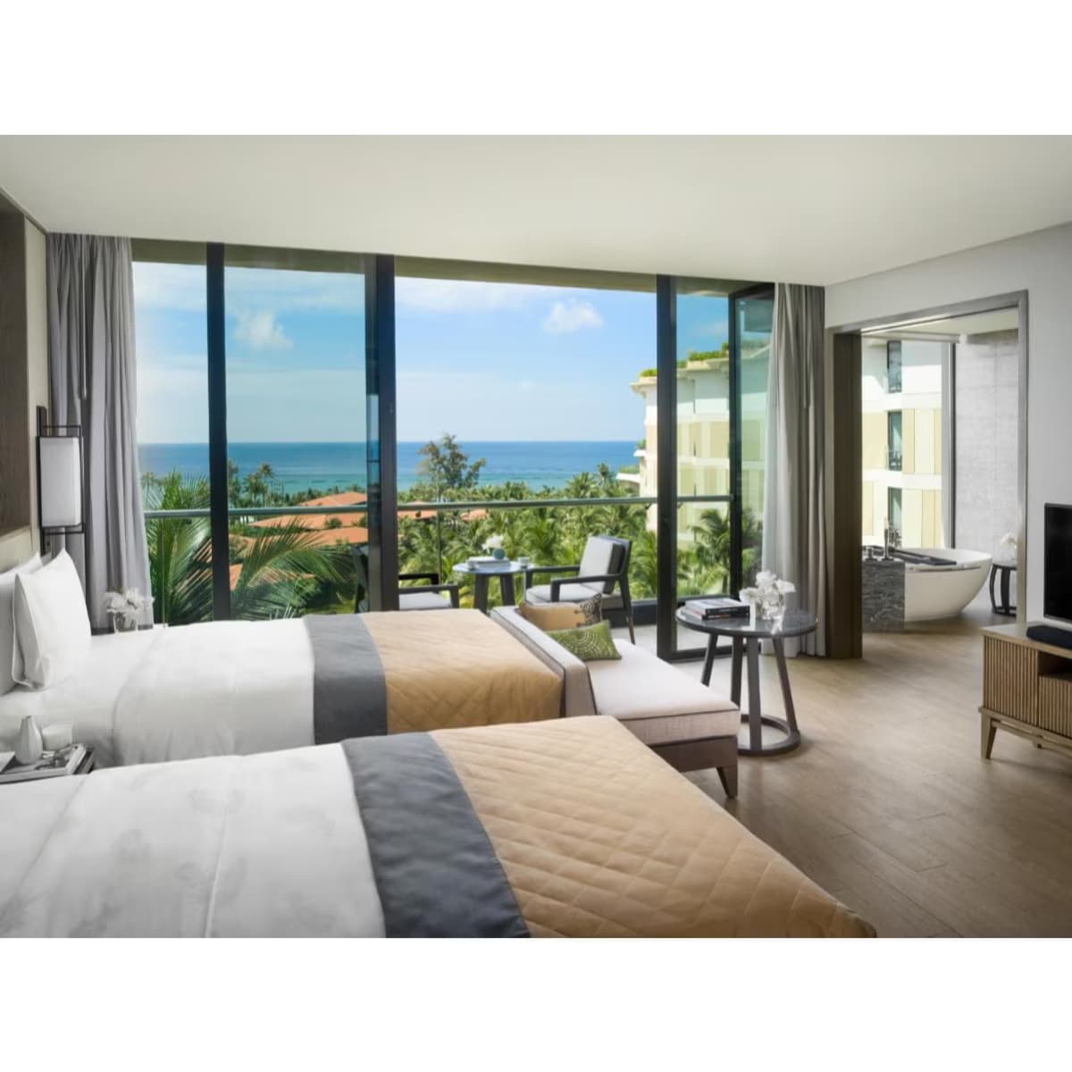 Rooms with Stunning Views
