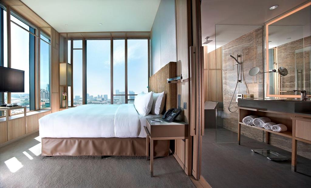 Well Furnished Rooms