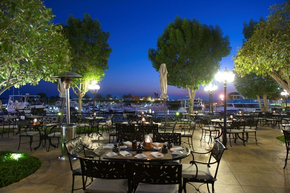 Award Winning Dining Outlets