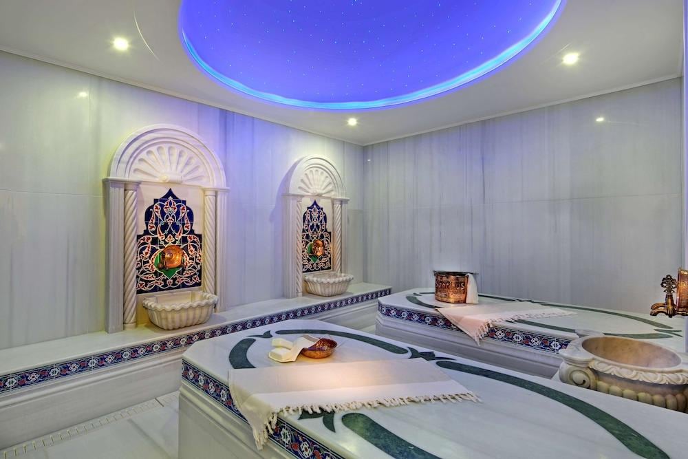 Luxurious Spa with Turkish Bath
