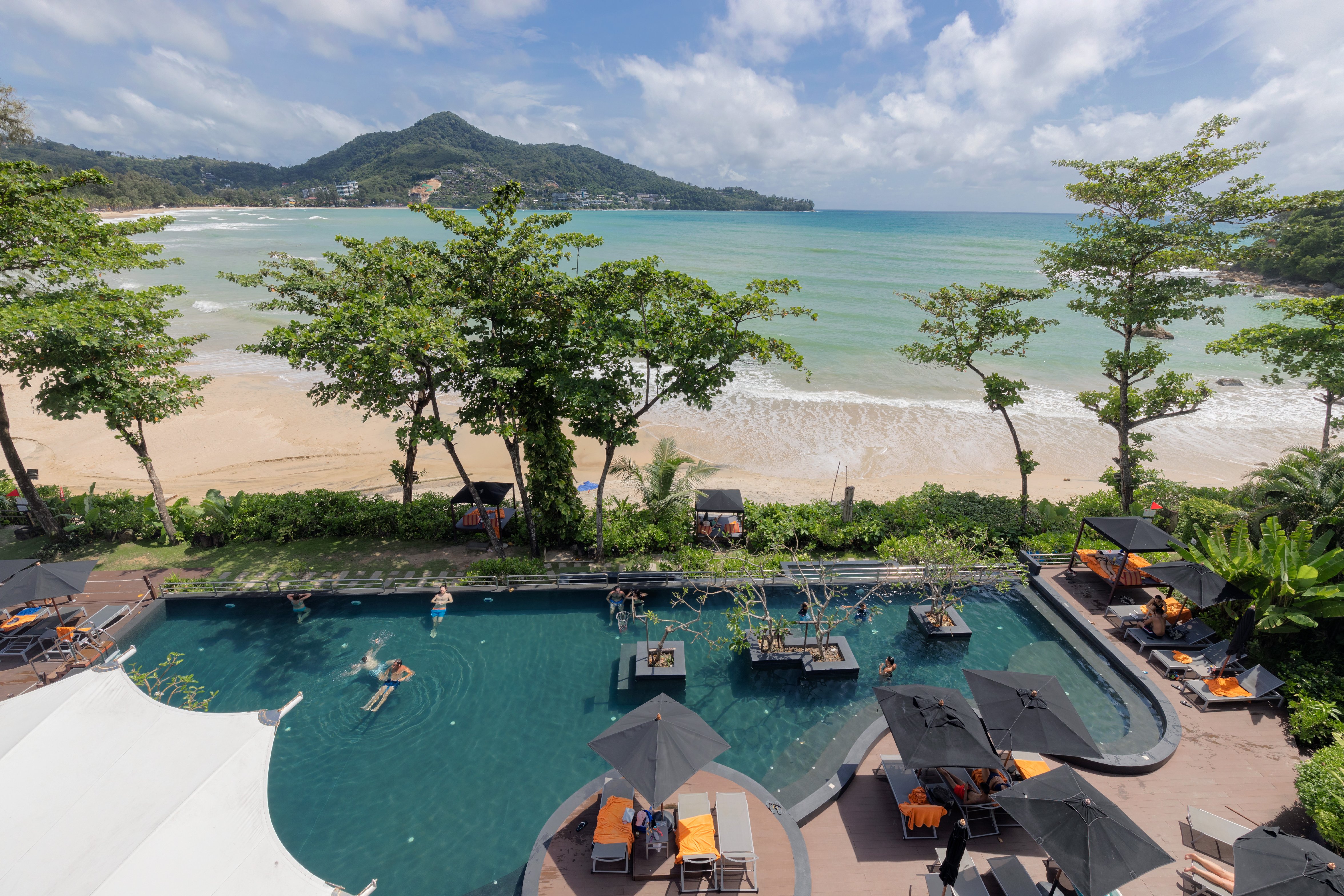 Beachfront Location