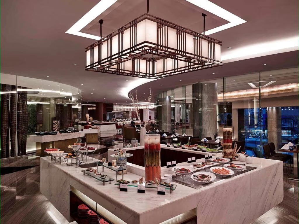 Multi-cuisine Dining